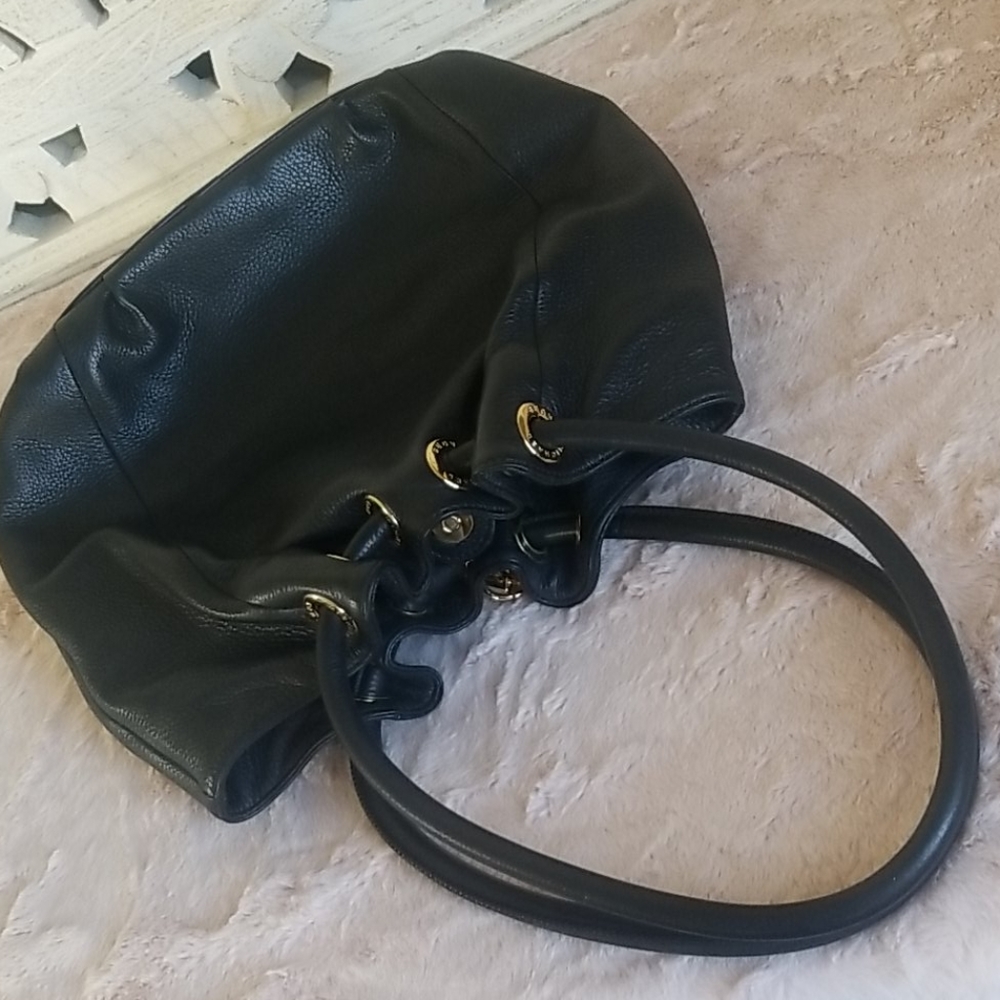 MICHAEL Michael Kors Black Leather Tote with Gold Hardware - Picture 14 of 16